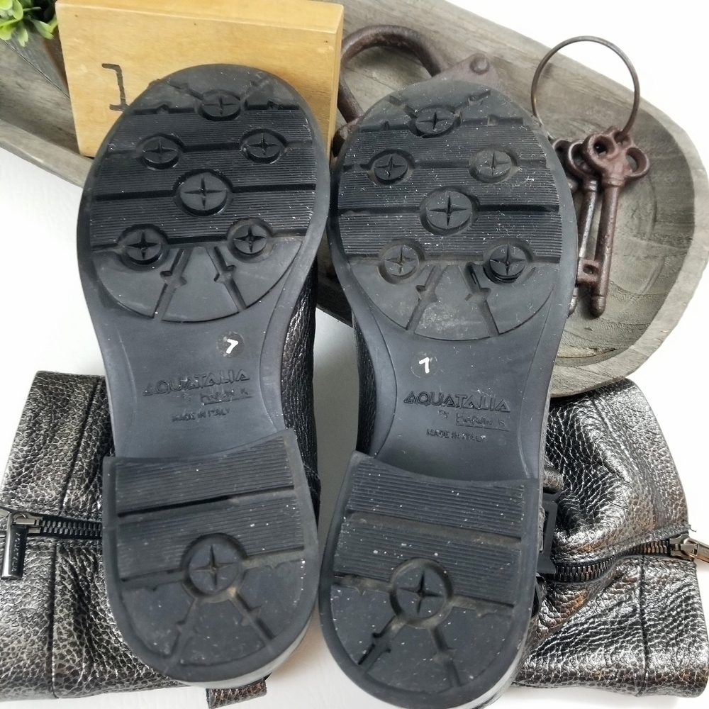 Aquatalia silver pewter leather moto zipper booties women's size 7 made in Italy - Picture 7 of 8